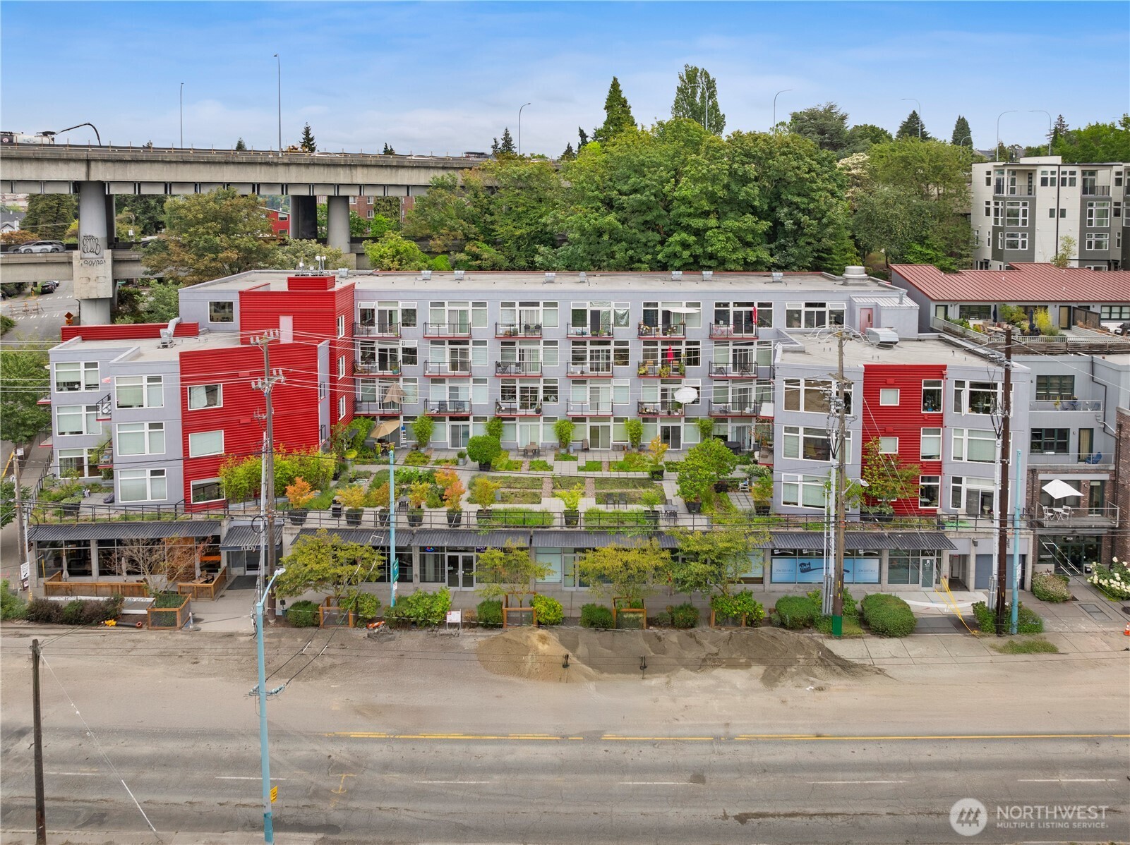 2960 Eastlake Avenue E Unit: 403