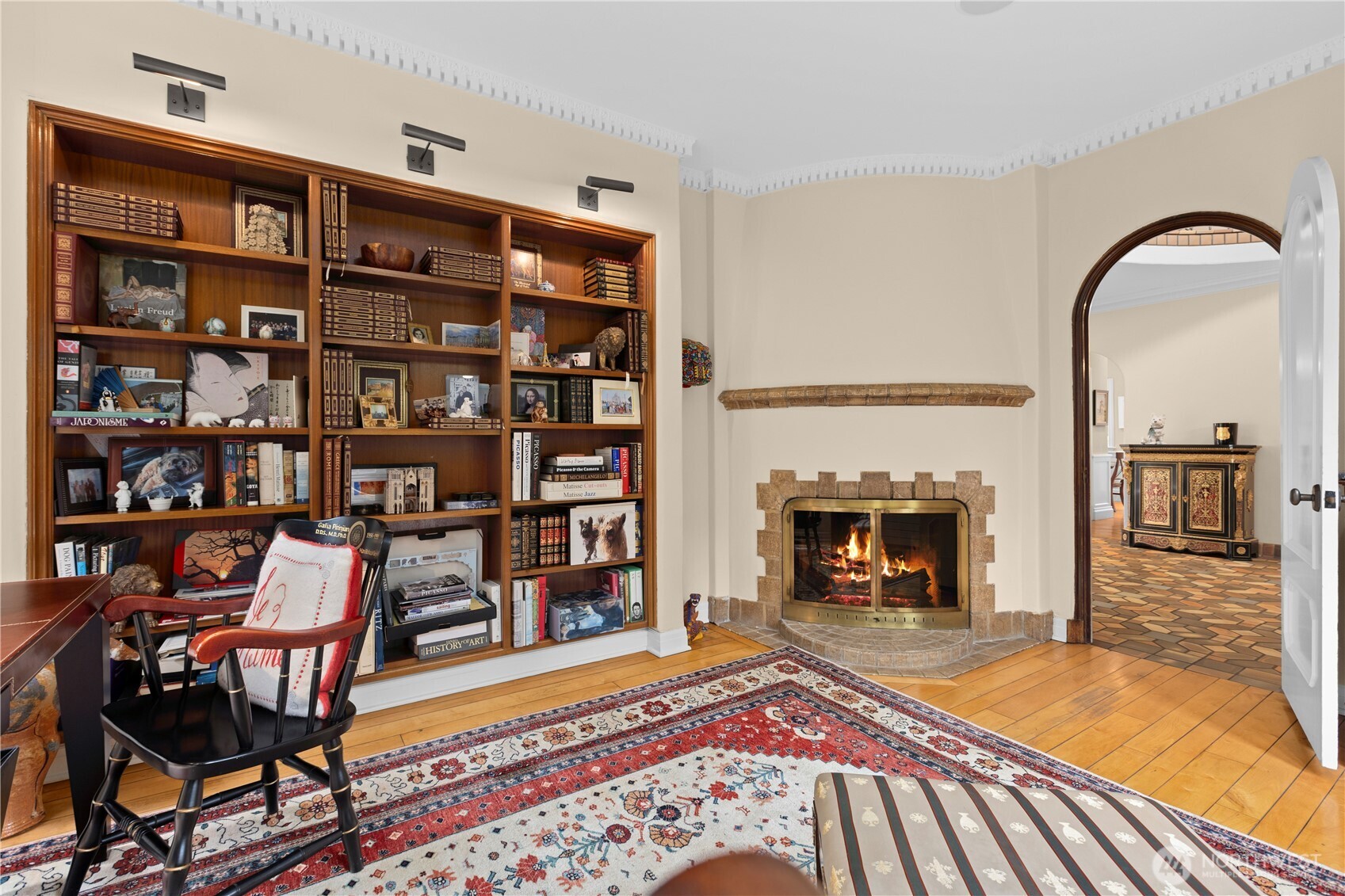 180 Lake Washington Boulevard E