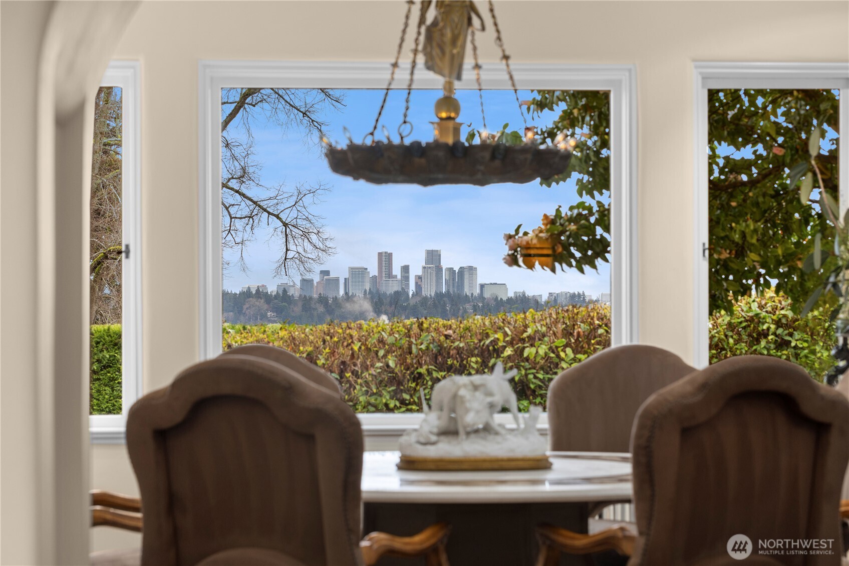 180 Lake Washington Boulevard E