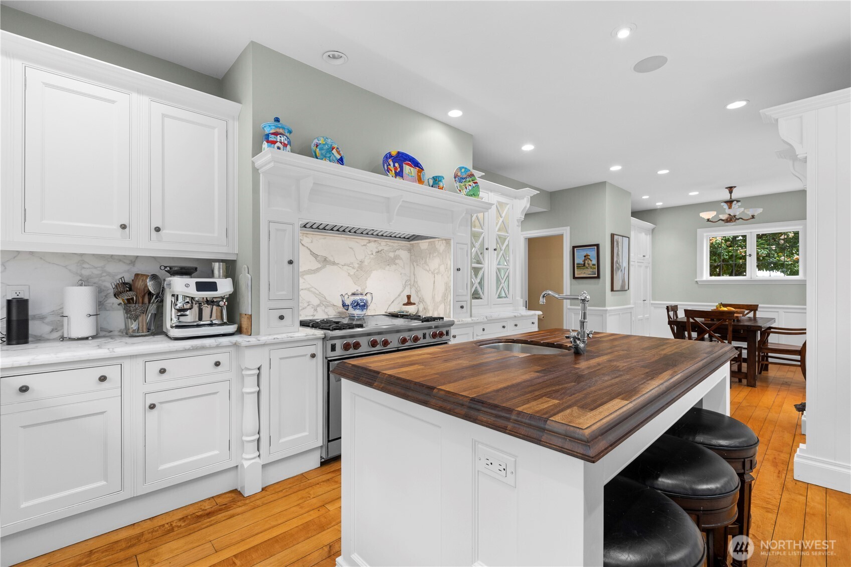 180 Lake Washington Boulevard E