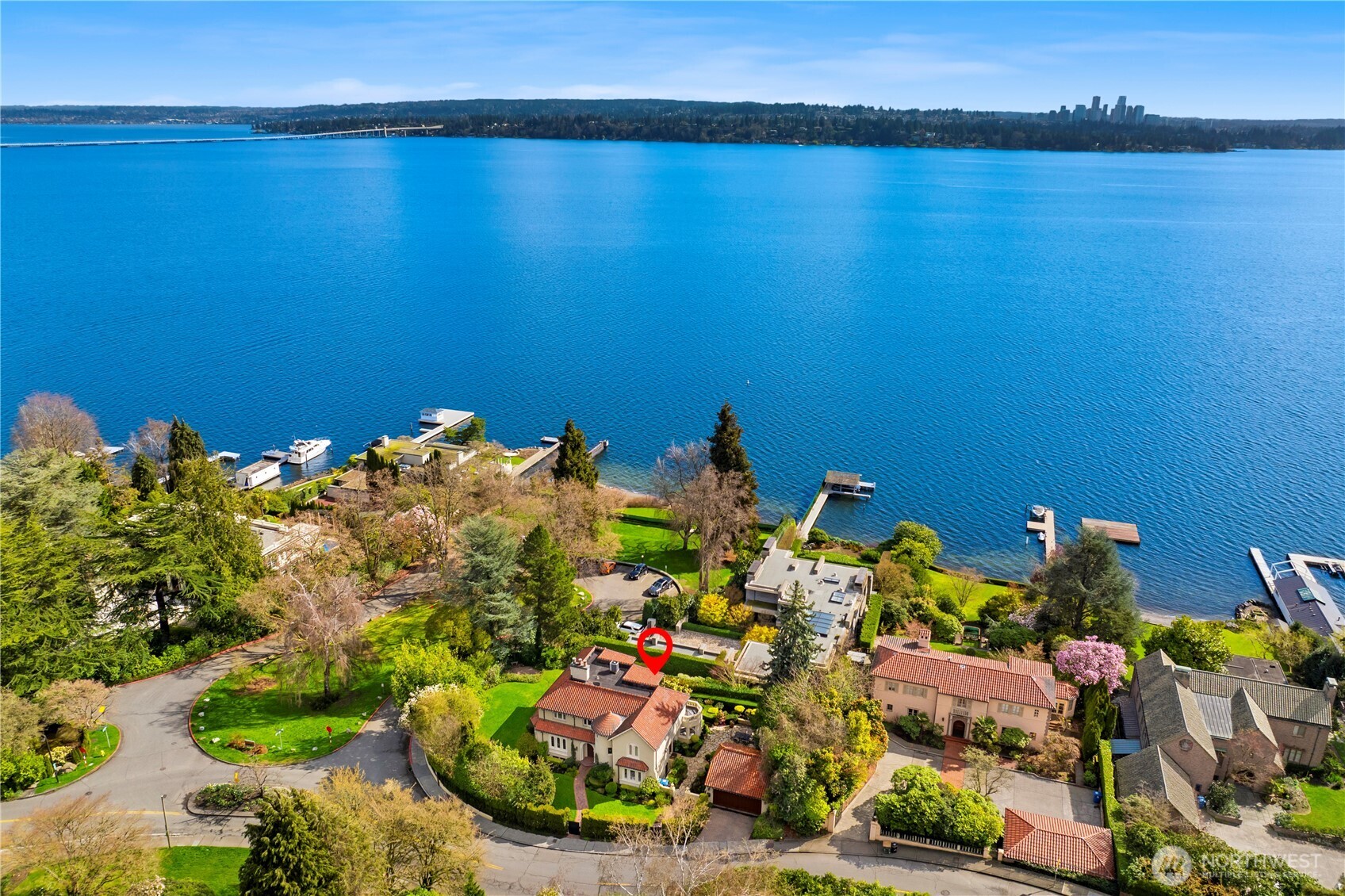 180 Lake Washington Boulevard E