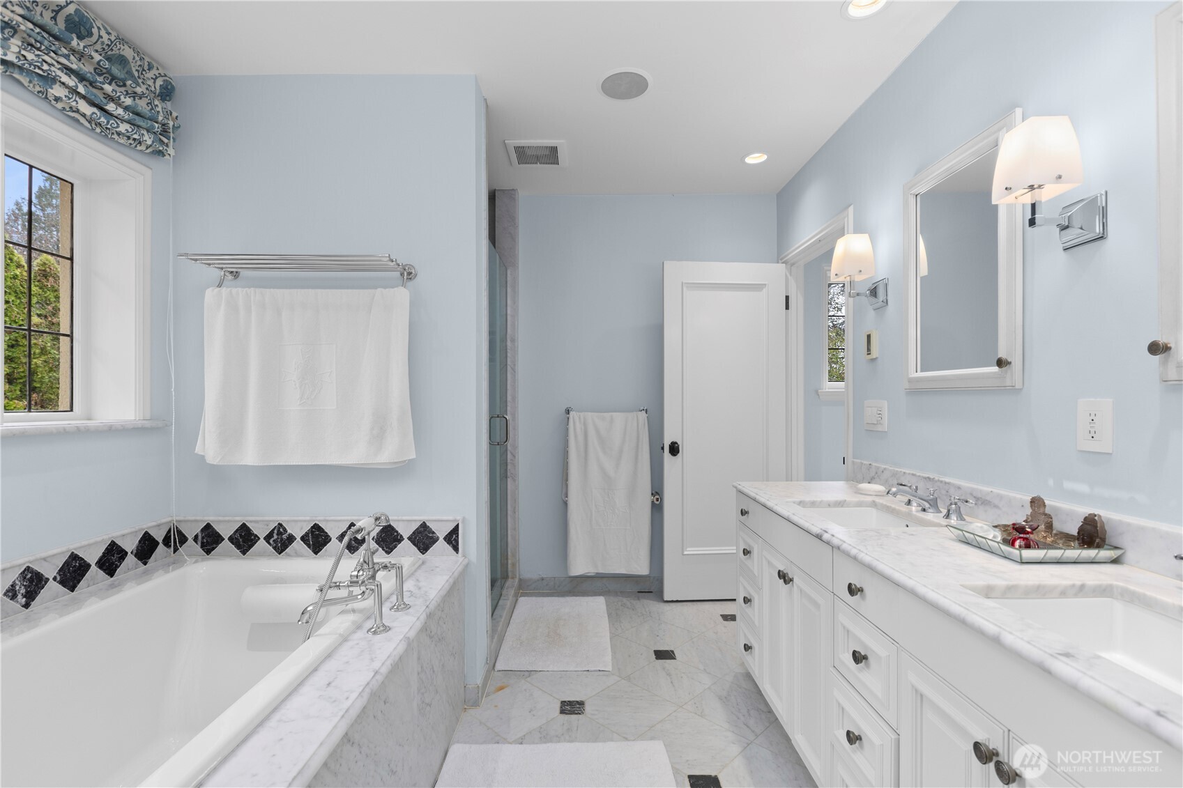 180 Lake Washington Boulevard E