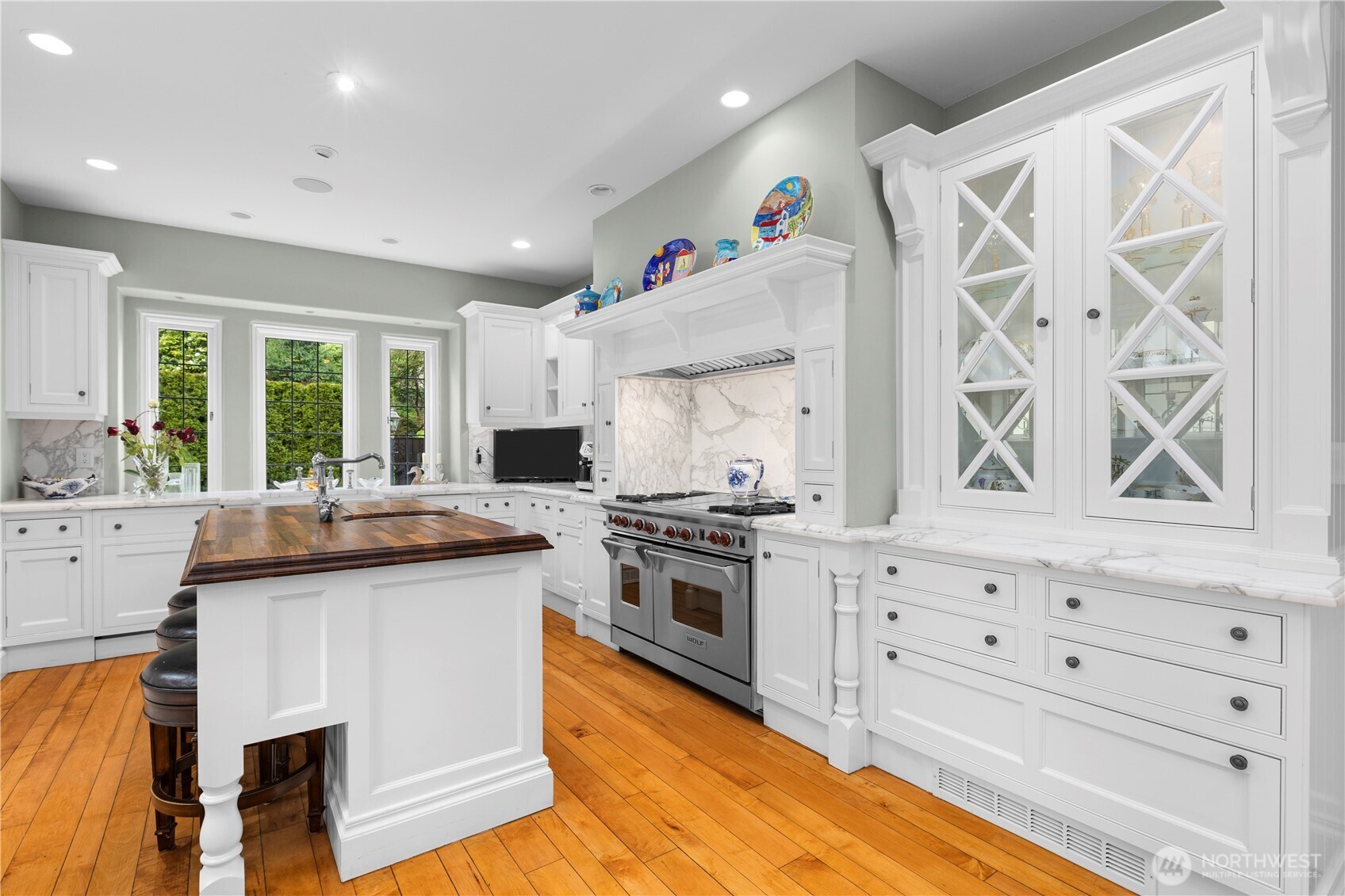 180 Lake Washington Boulevard E