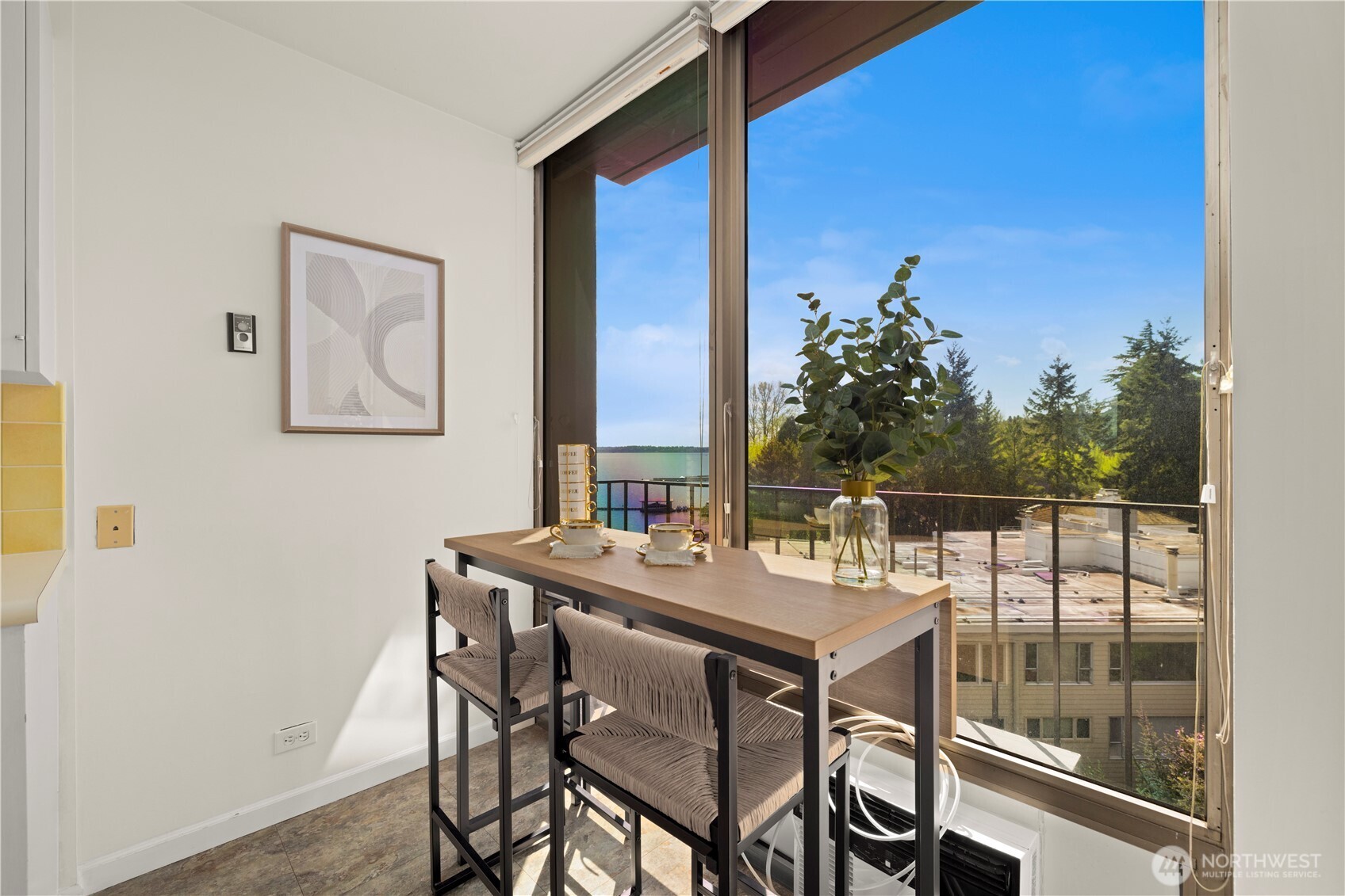 1620 43rd Avenue E Unit: 4C
