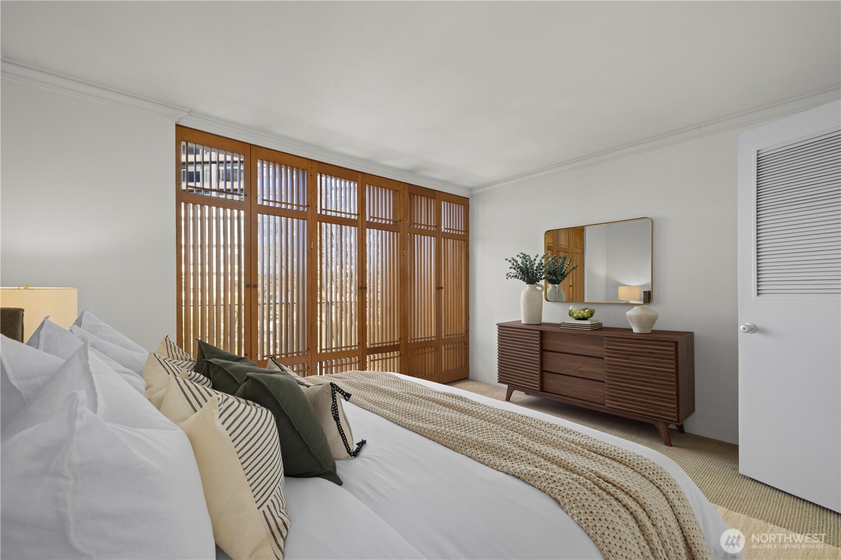 1620 43rd Avenue E Unit: 4C