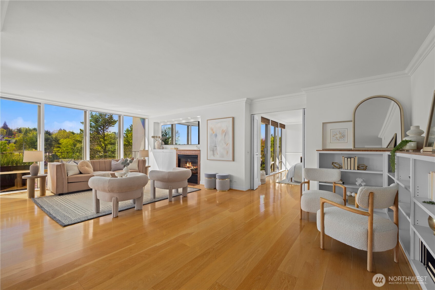 1620 43rd Avenue E Unit: 4C