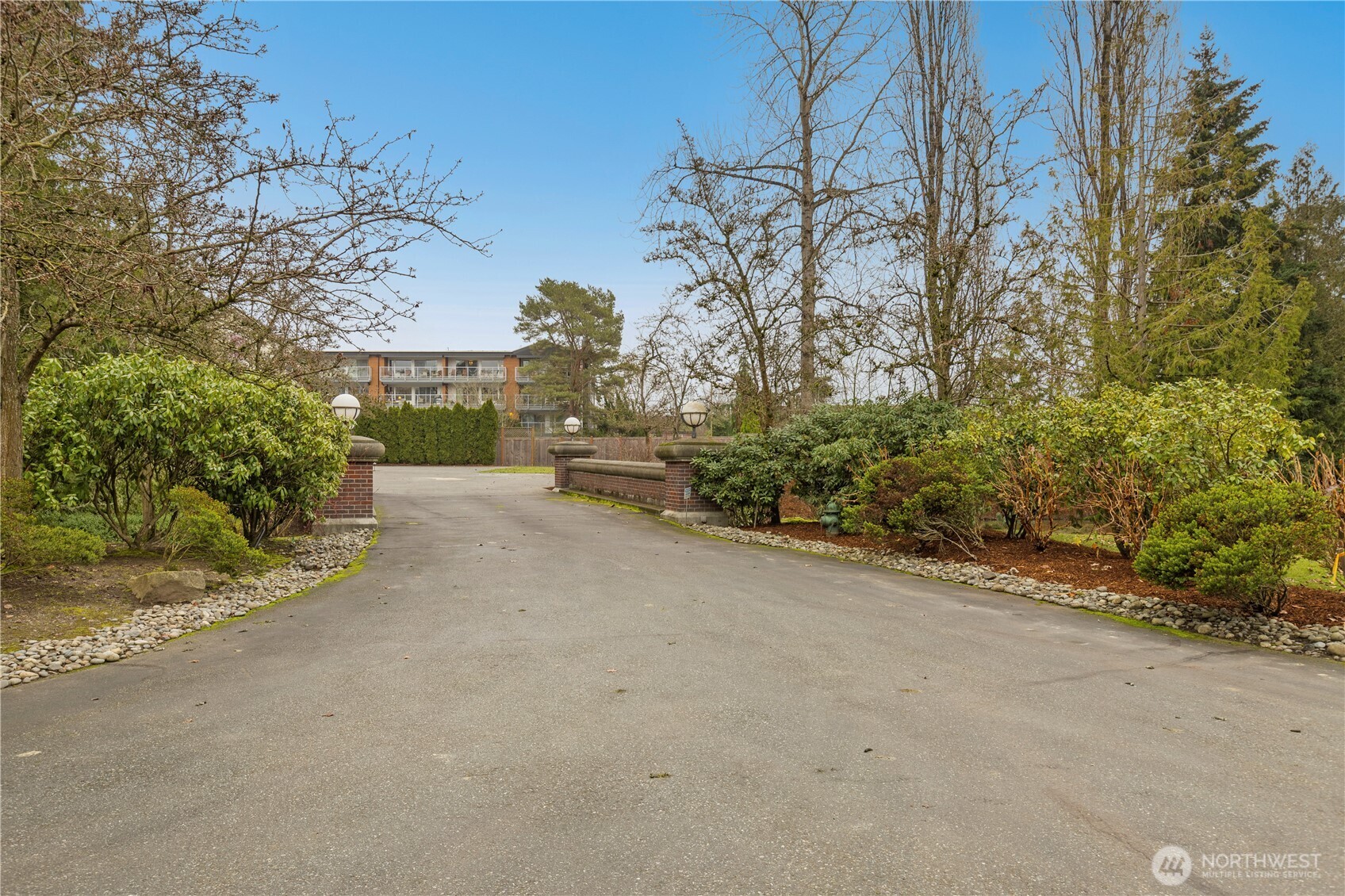 2540 39th Avenue E Unit: 5