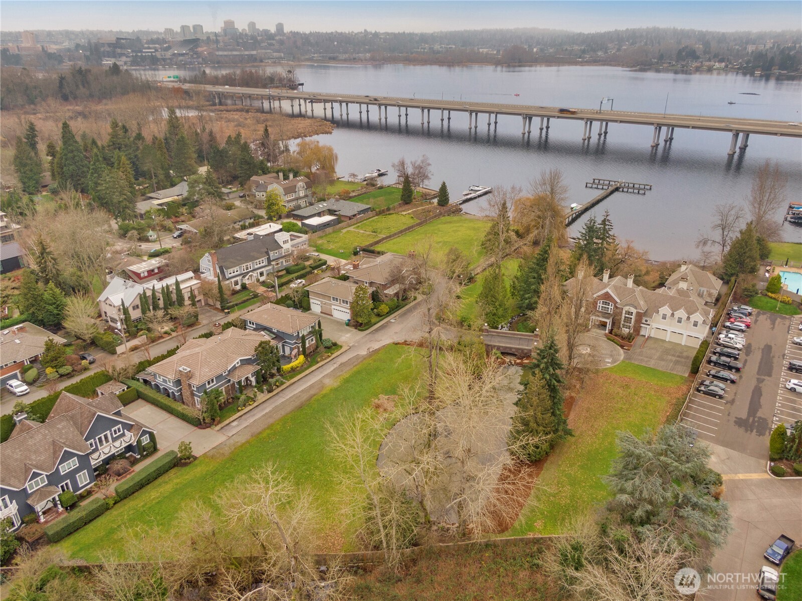 2540 39th Avenue E Unit: 5