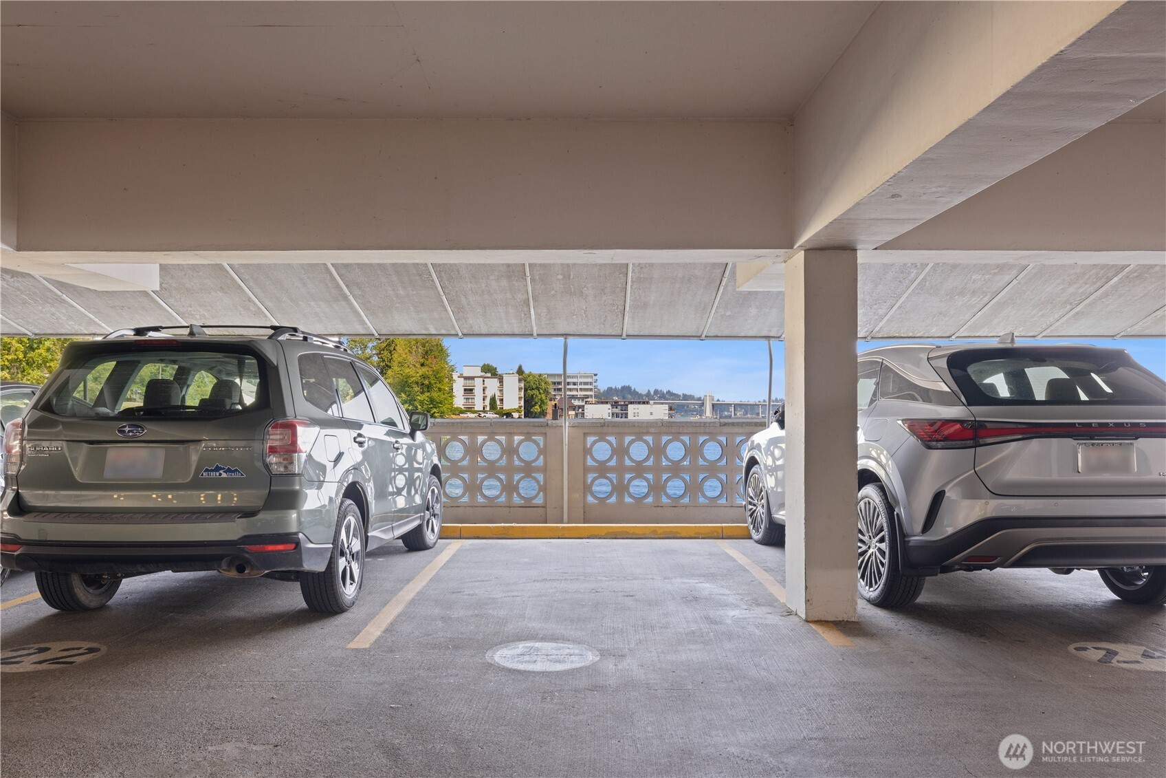1800 43rd Avenue E Unit: 208