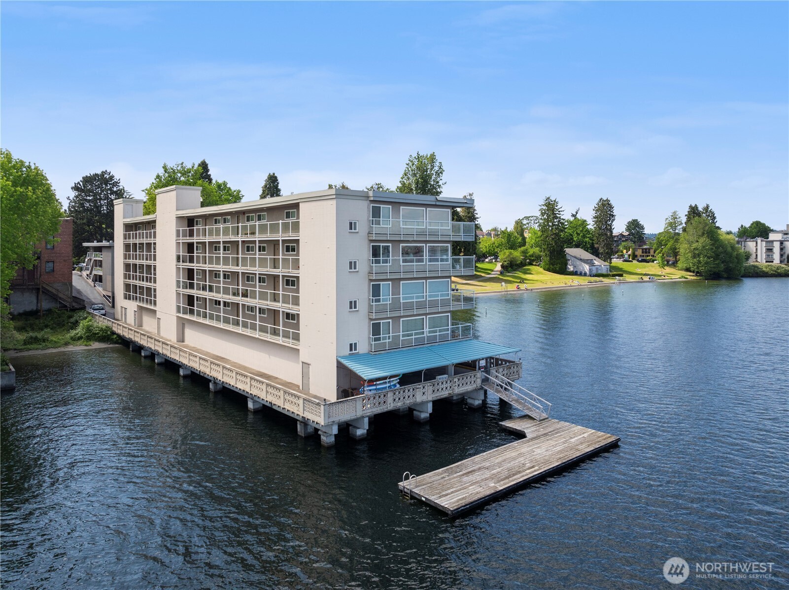1800 43rd Avenue E Unit: 208