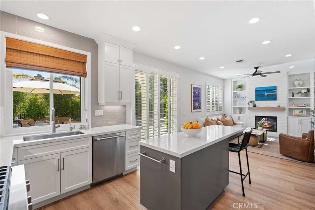 27811 Bloomfield Court