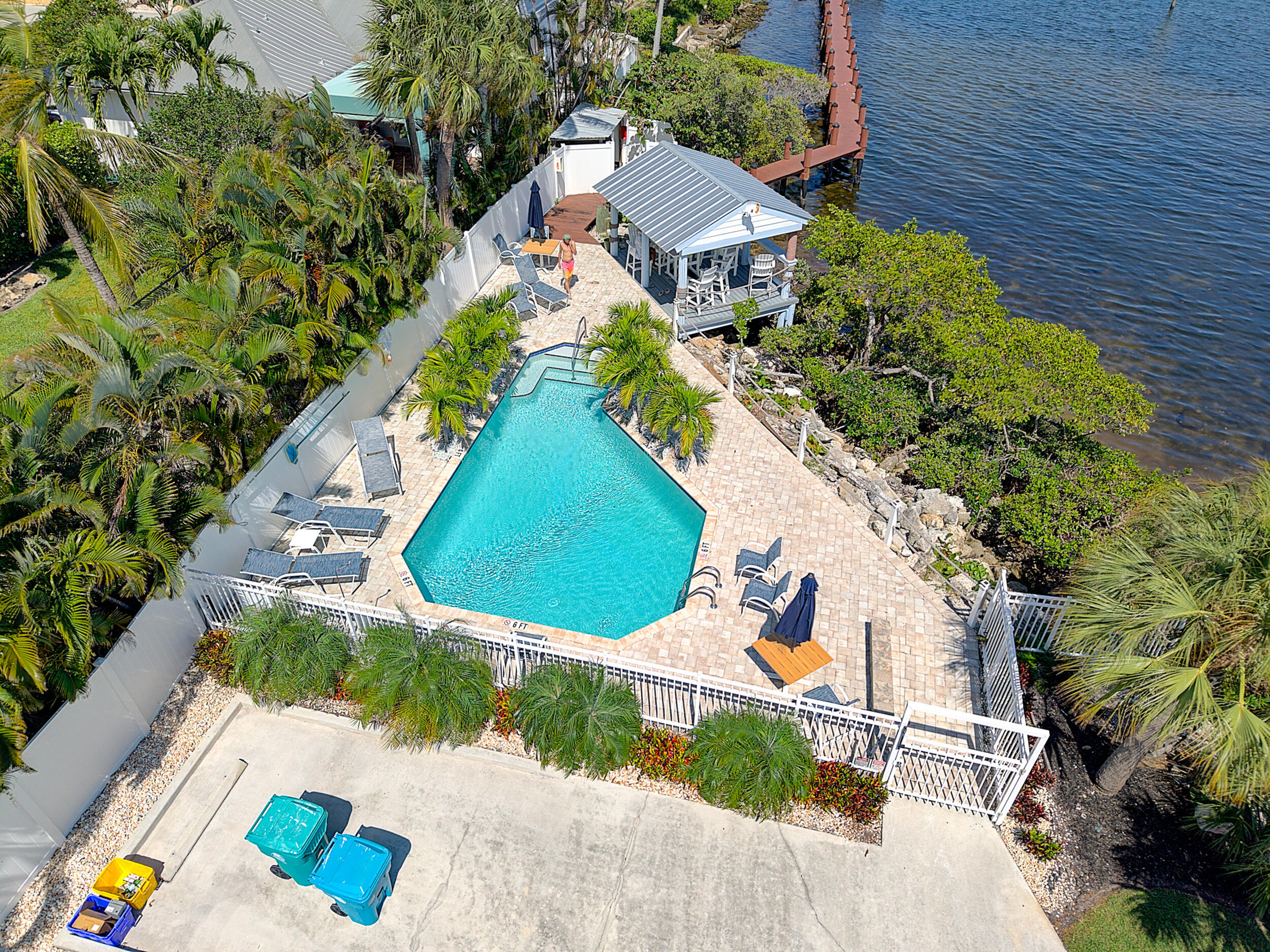622 Mariners Way