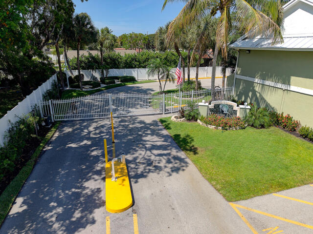 622 Mariners Way