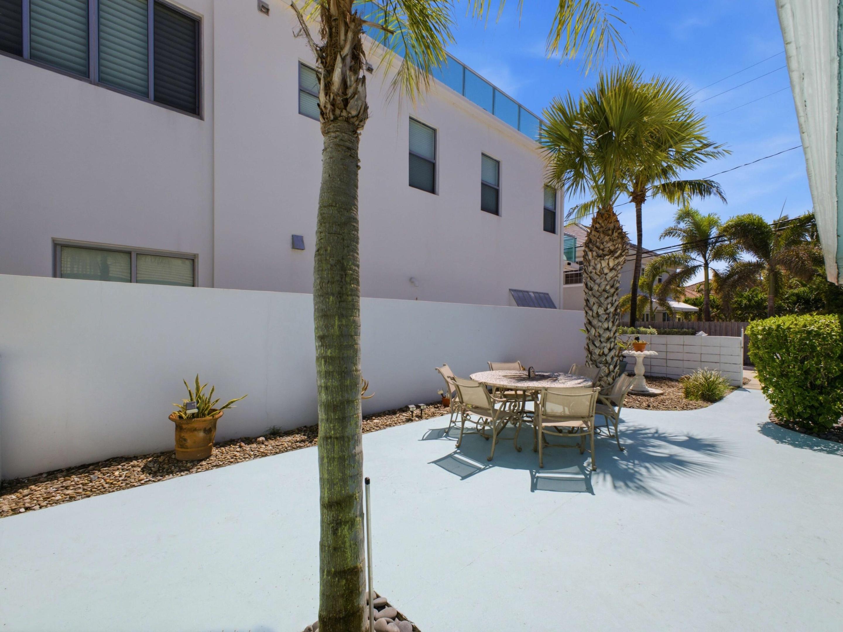 1735 N FORT LAUDERDALE BEACH Boulevard