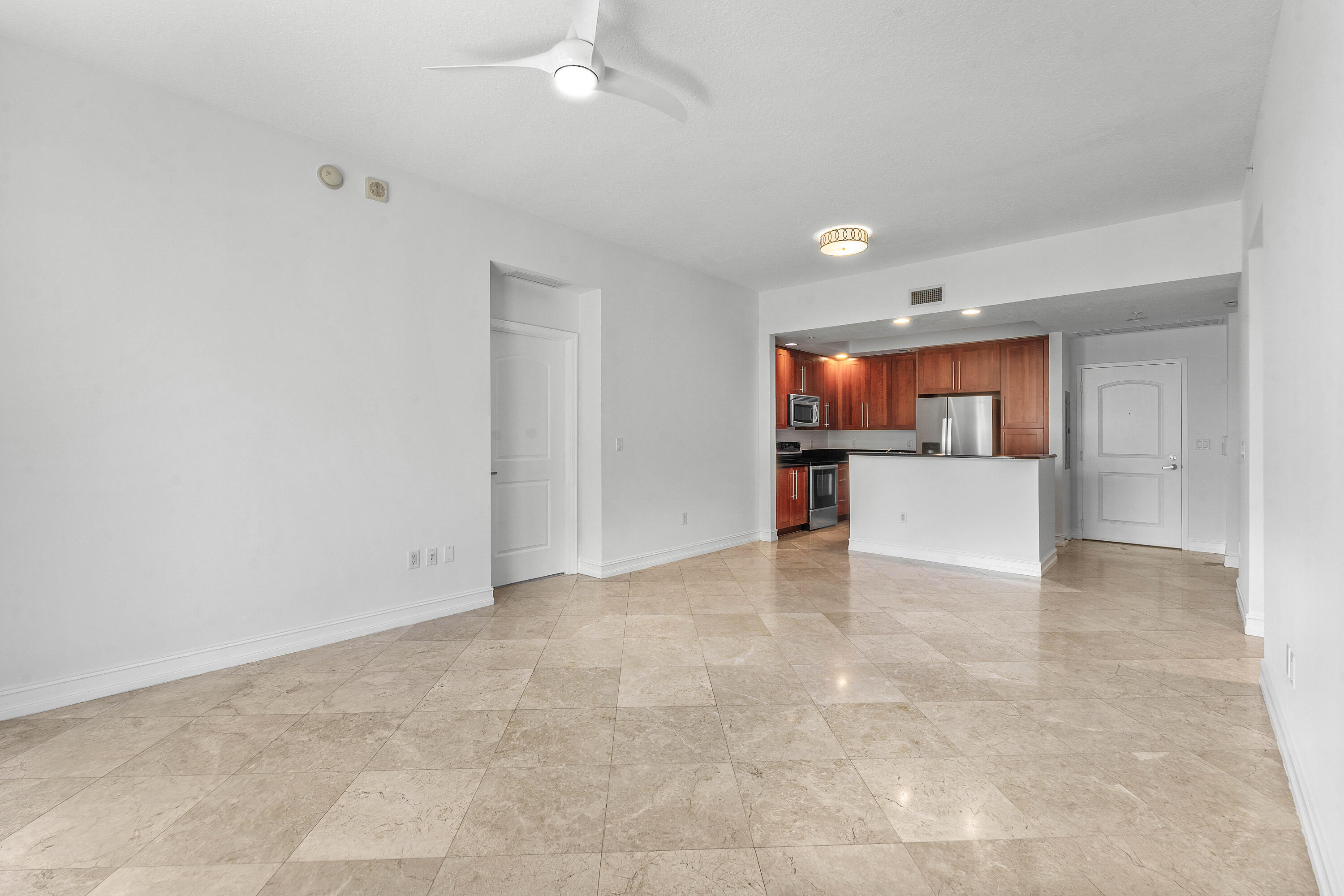 701 S OLIVE Avenue 1203