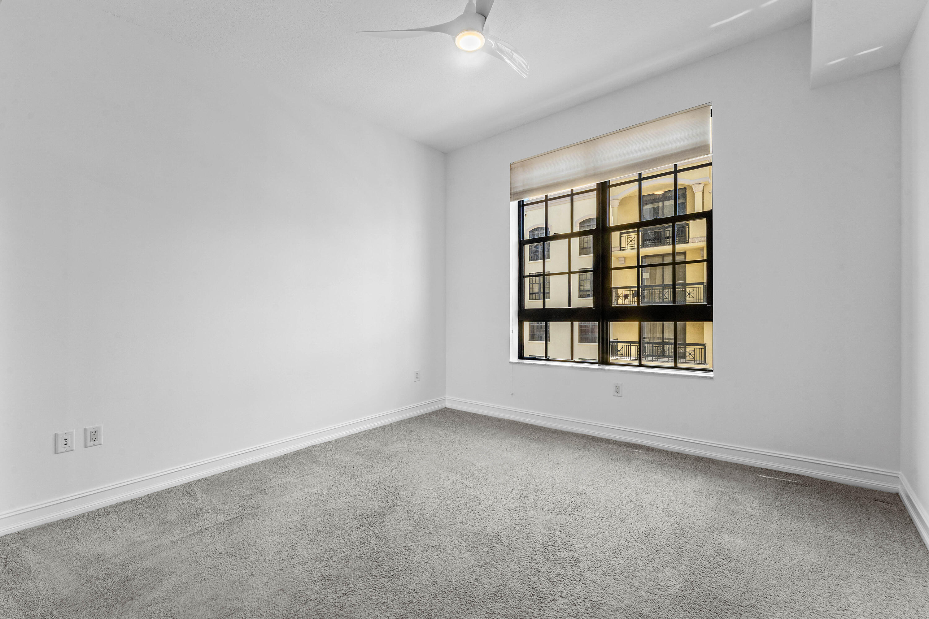 701 S OLIVE Avenue 1203