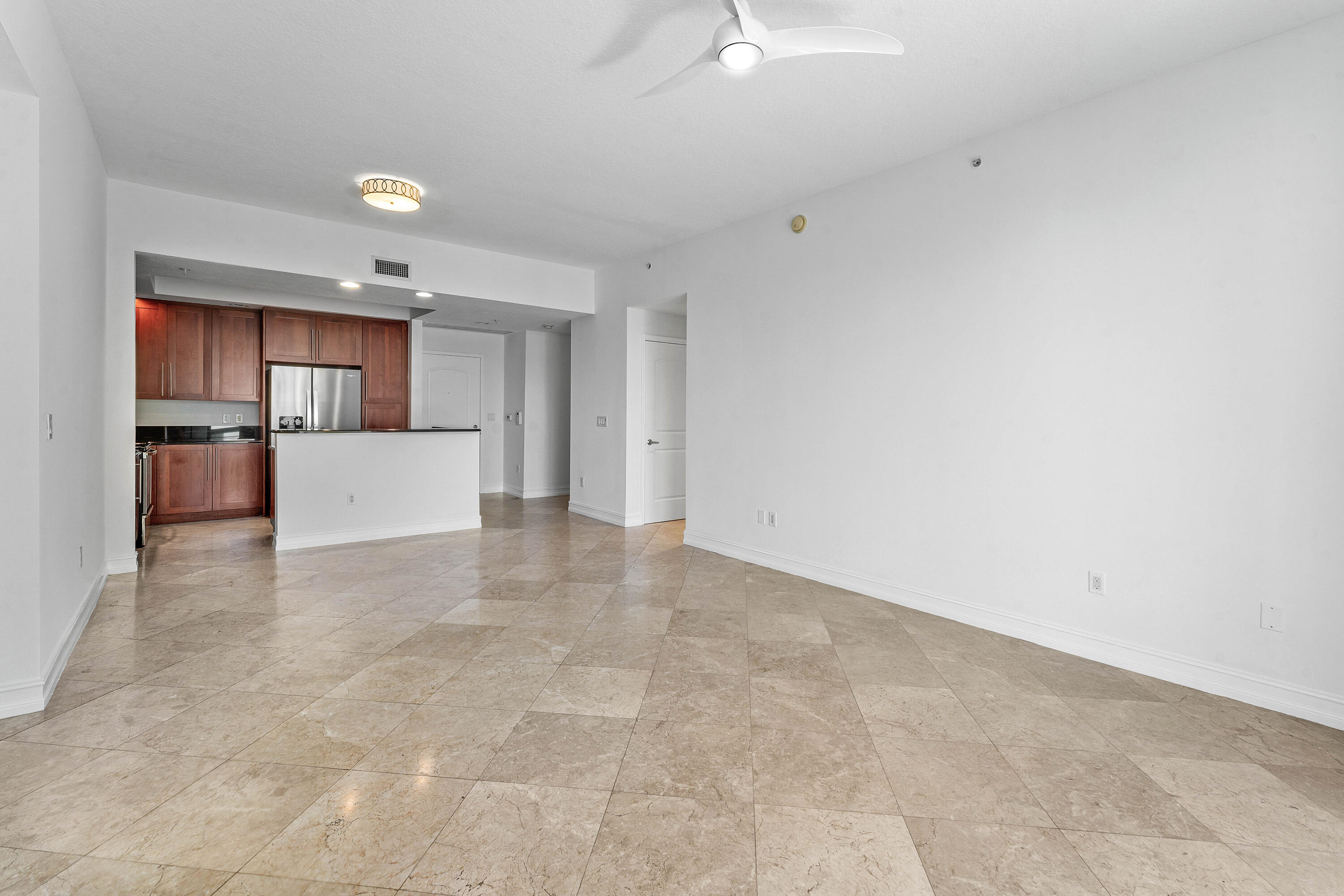 701 S OLIVE Avenue 1203