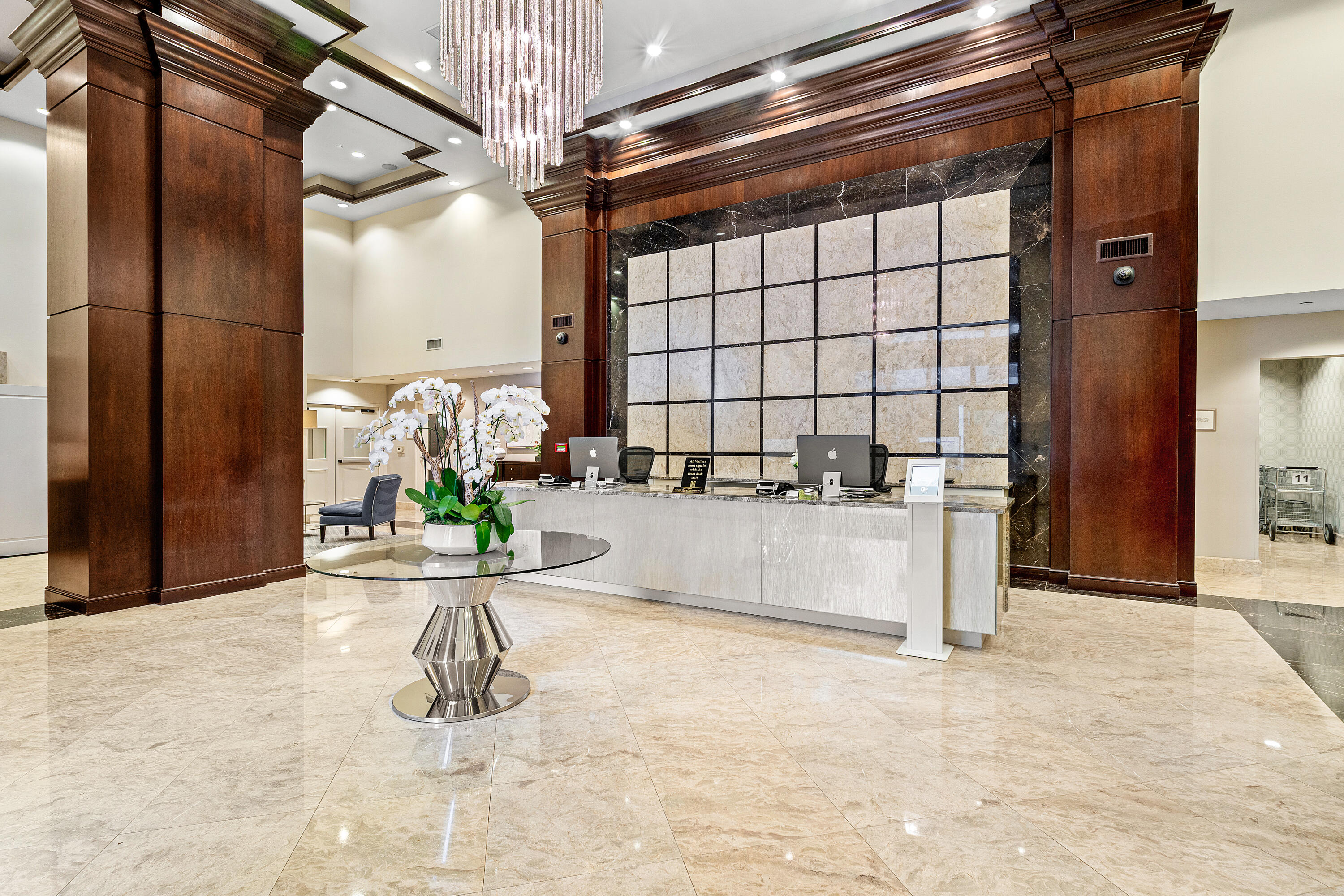 701 S OLIVE Avenue 1203