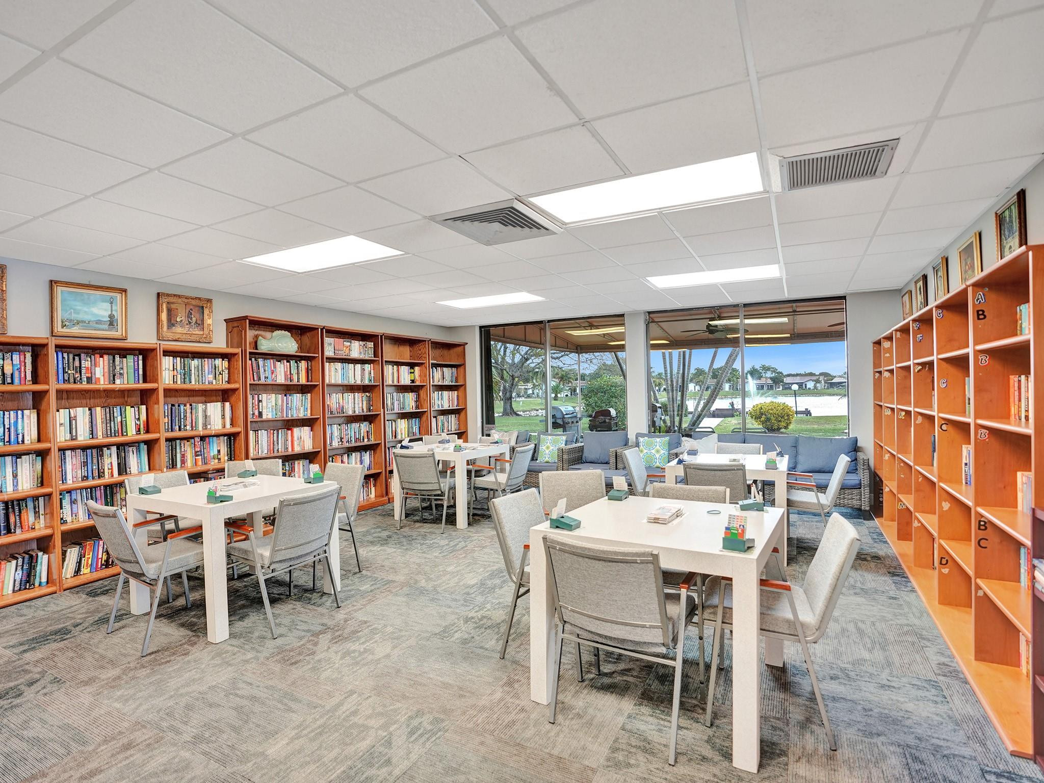 1950 SW 16th Ct