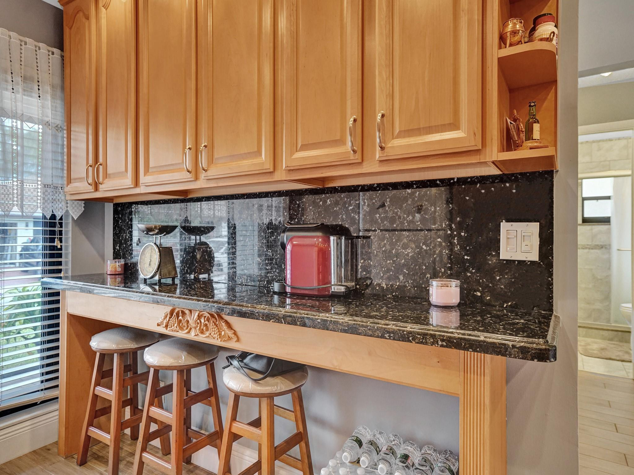 1950 SW 16th Ct