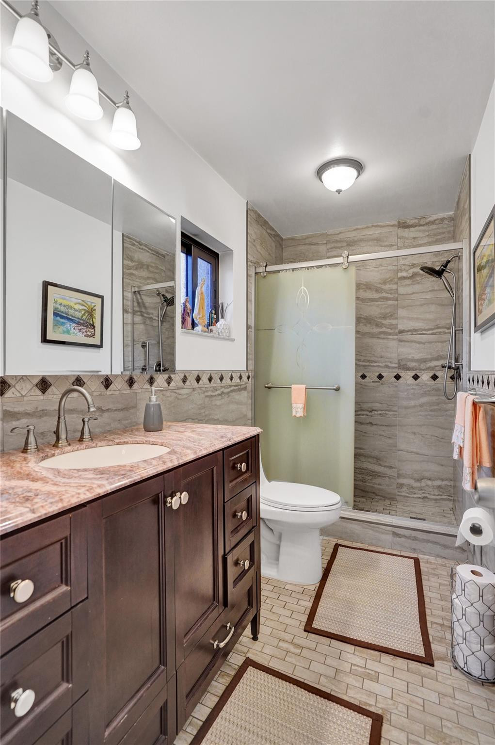 1950 SW 16th Ct