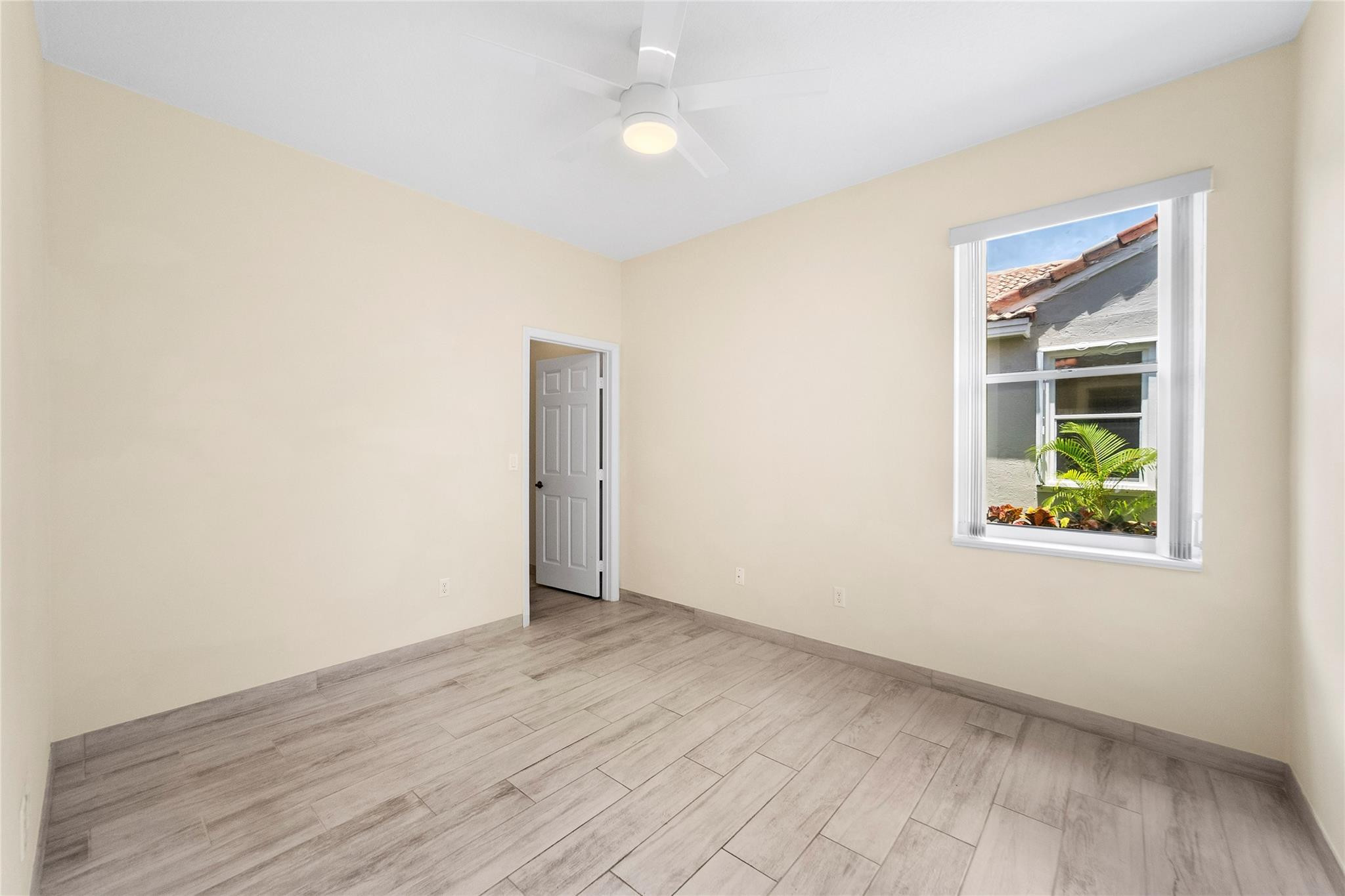 9376 Lake Serena Drive