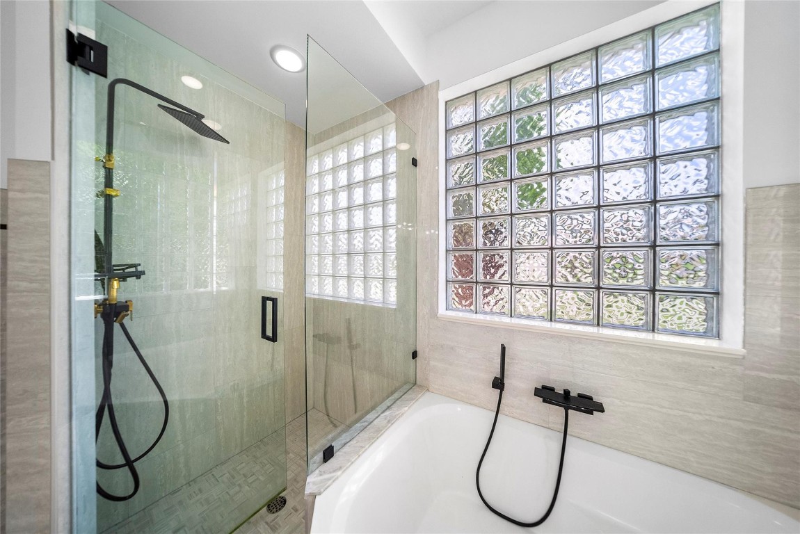 9376 Lake Serena Drive