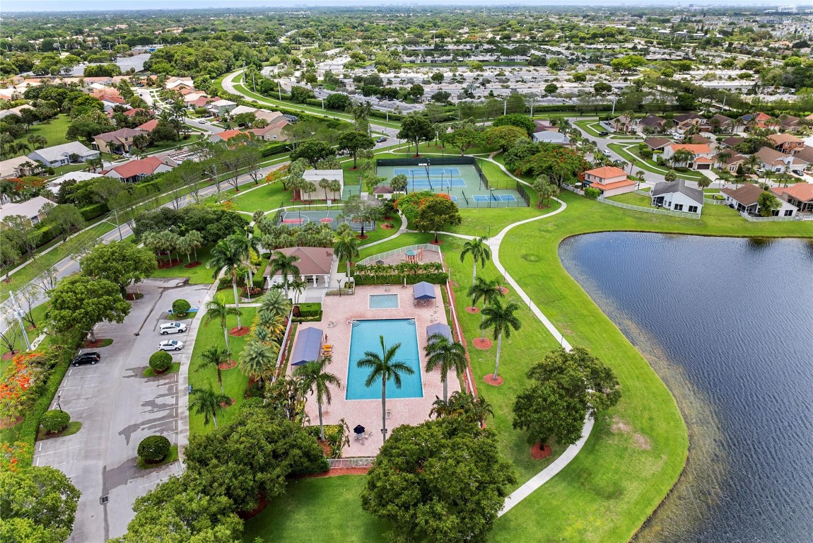 9376 Lake Serena Drive