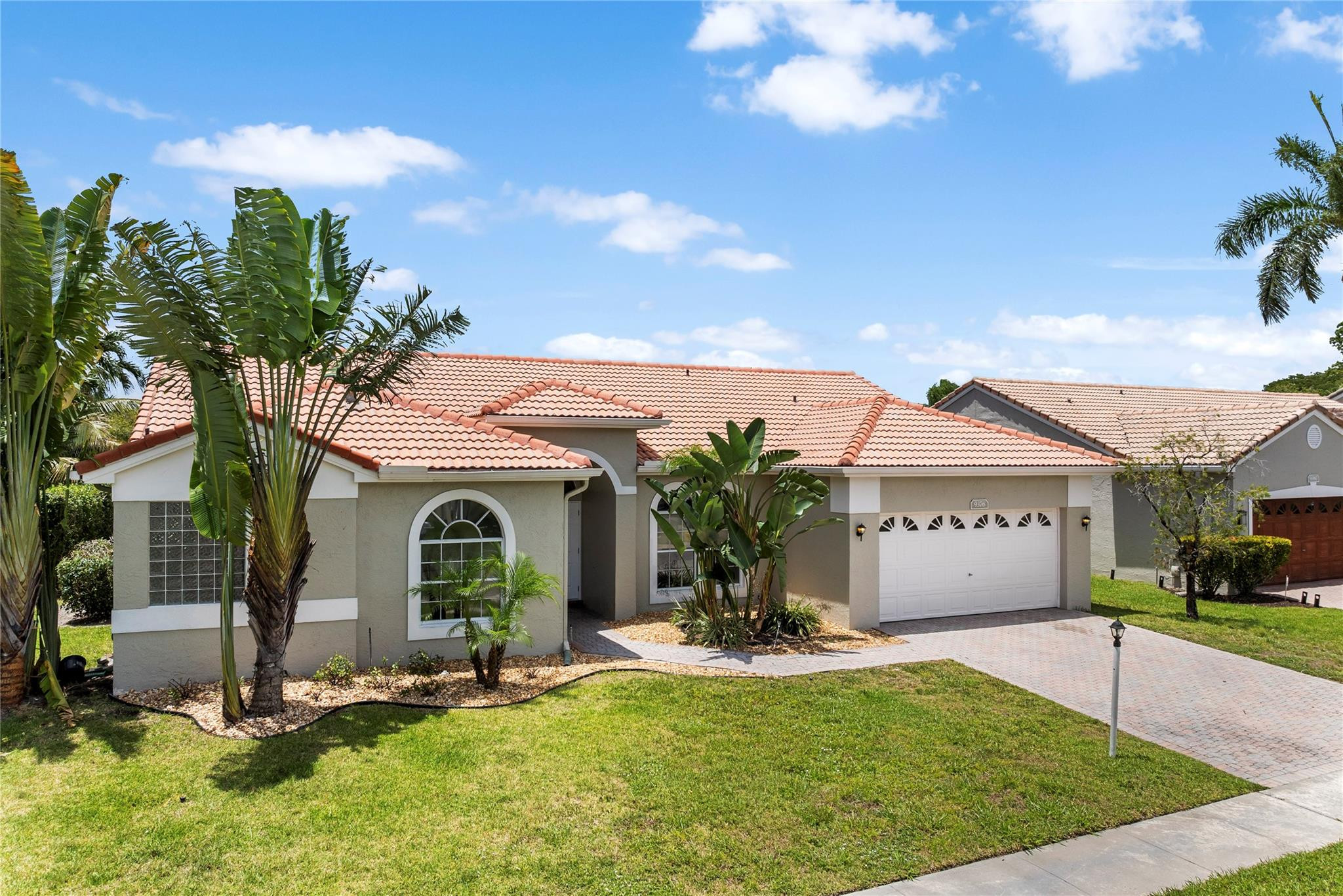 9376 Lake Serena Drive