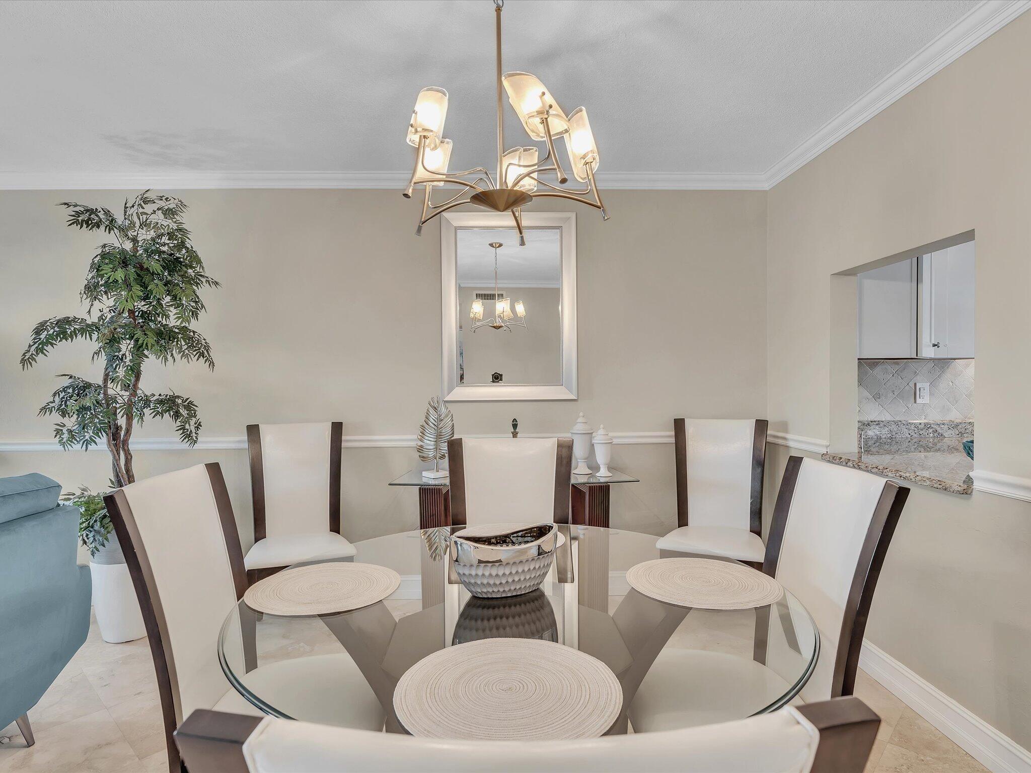 330 N Federal Highway 412