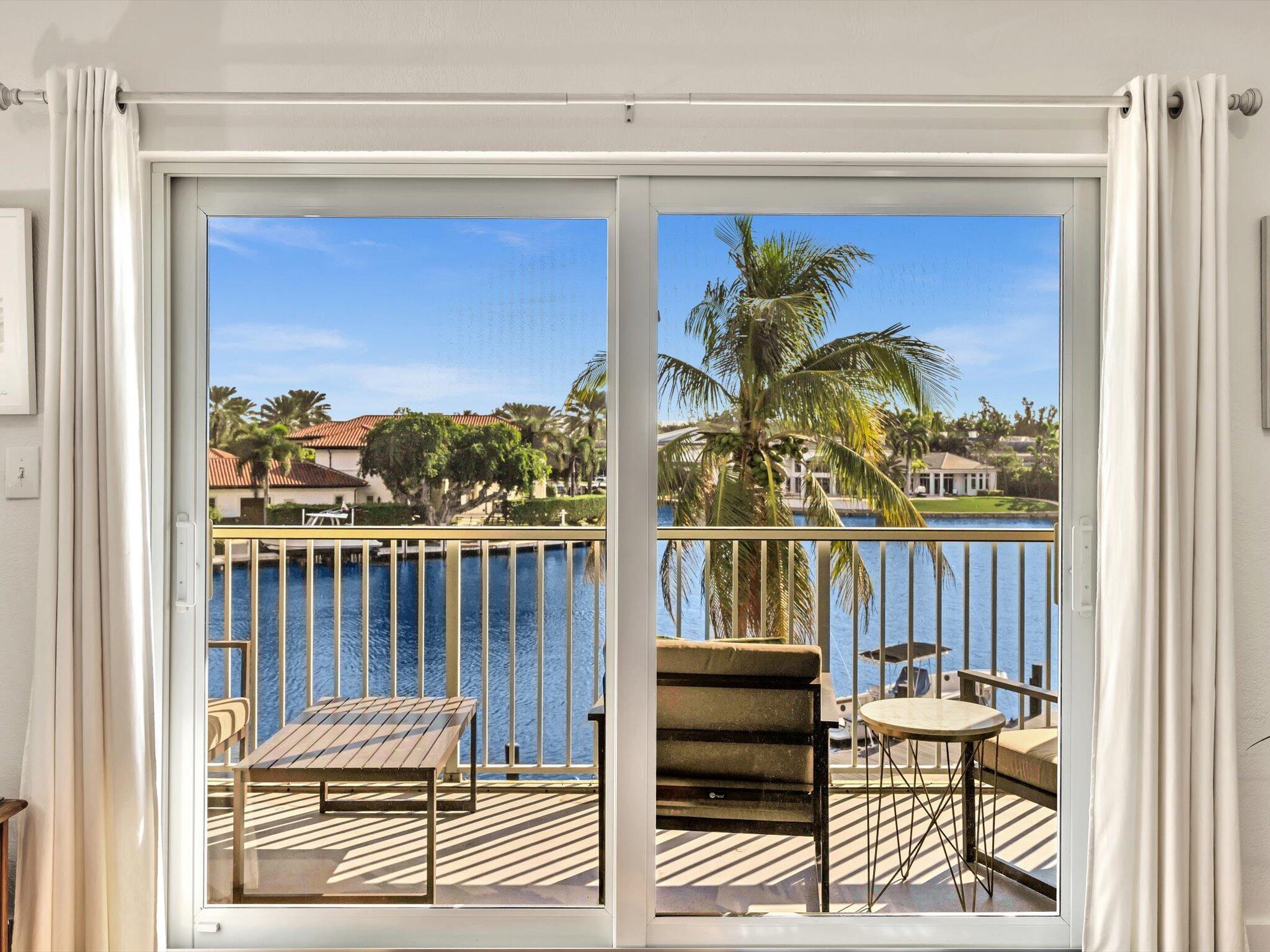 330 N Federal Highway 311