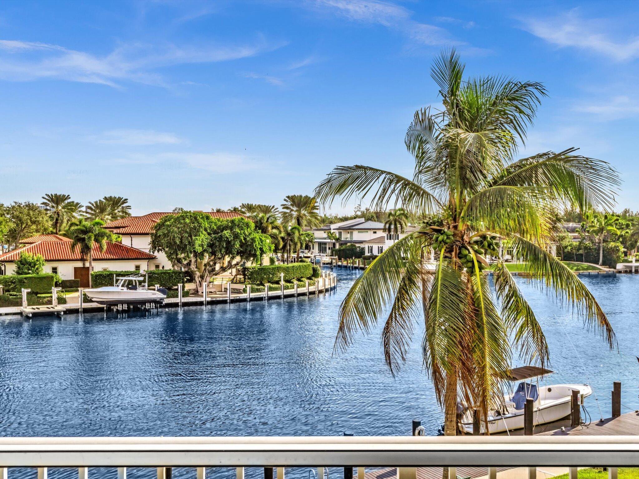 330 N Federal Highway 311