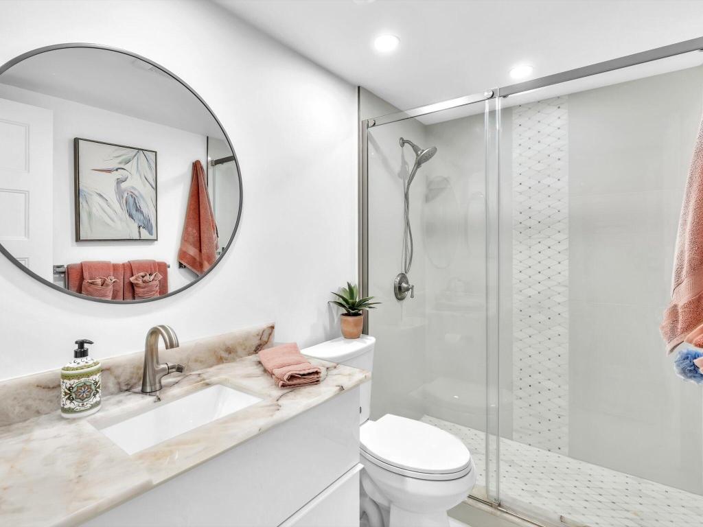 330 N Federal Highway 311