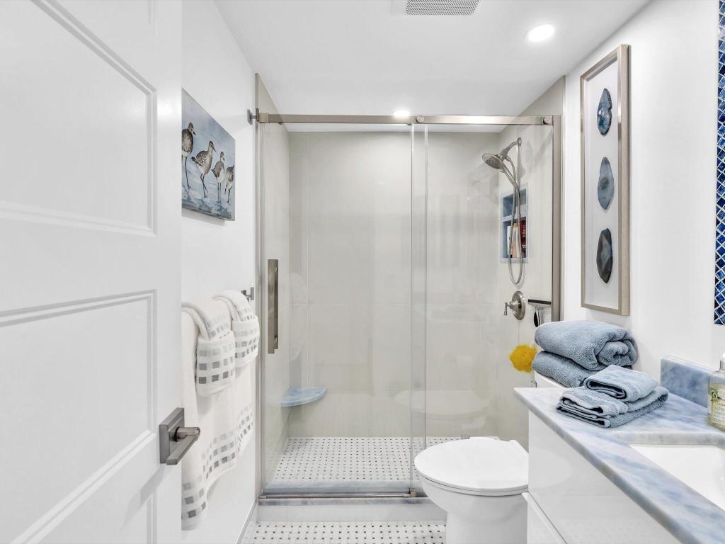 330 N Federal Highway 311