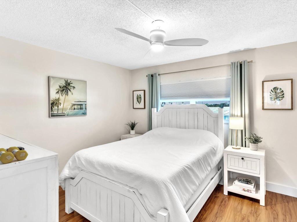 330 N Federal Highway 311