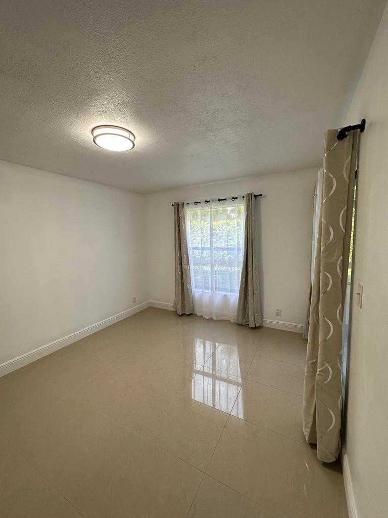 3139 Millwood Ter Terrace 1240