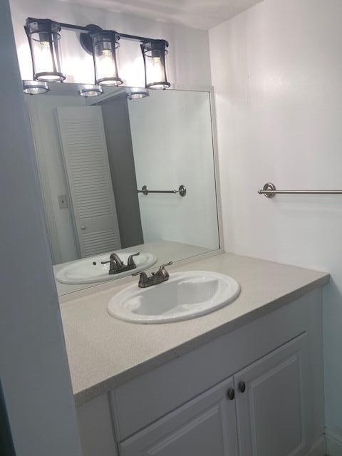 3139 Millwood Ter Terrace 1240