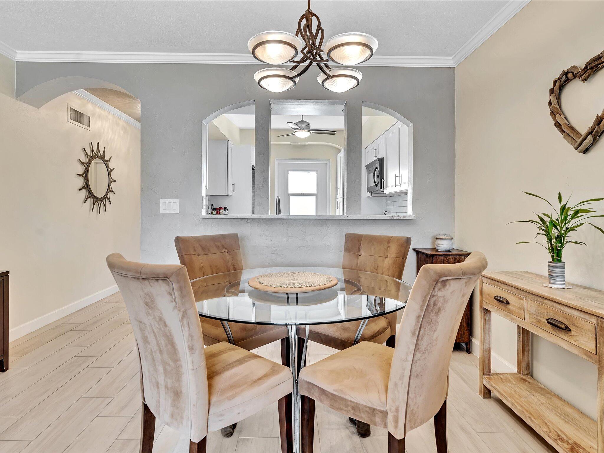 230 N Federal Highway 201