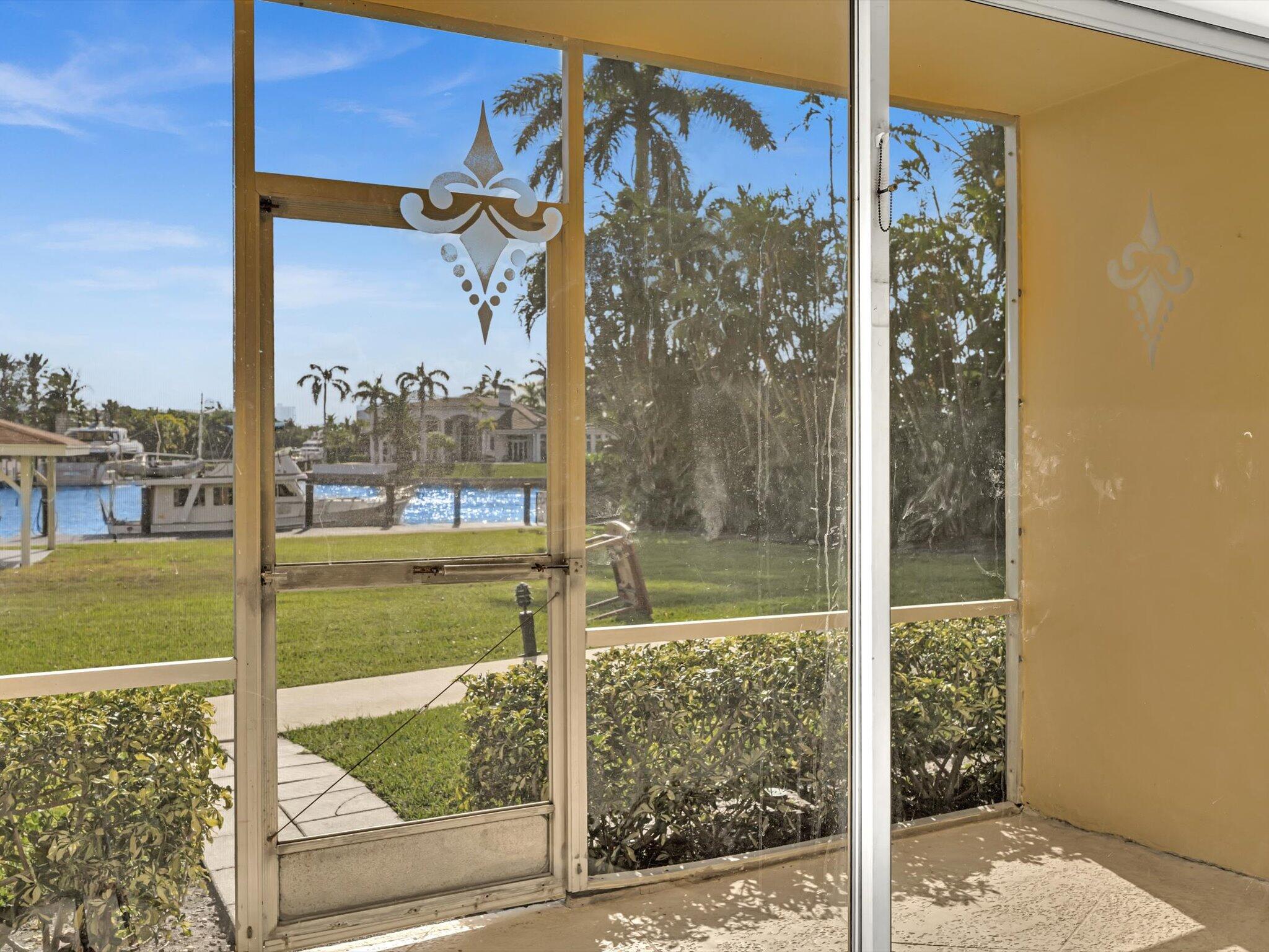 230 N Federal Highway 102