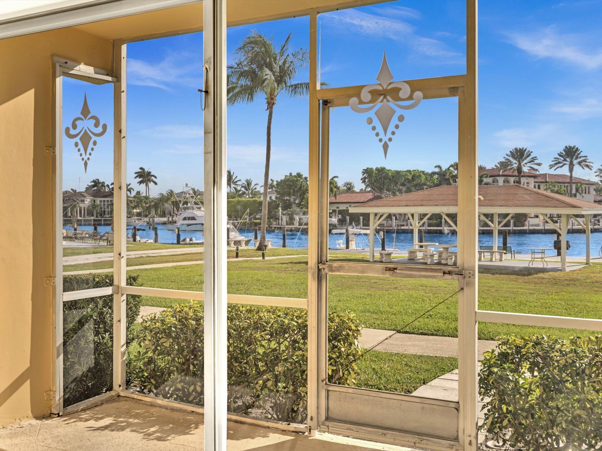 230 N Federal Highway 102