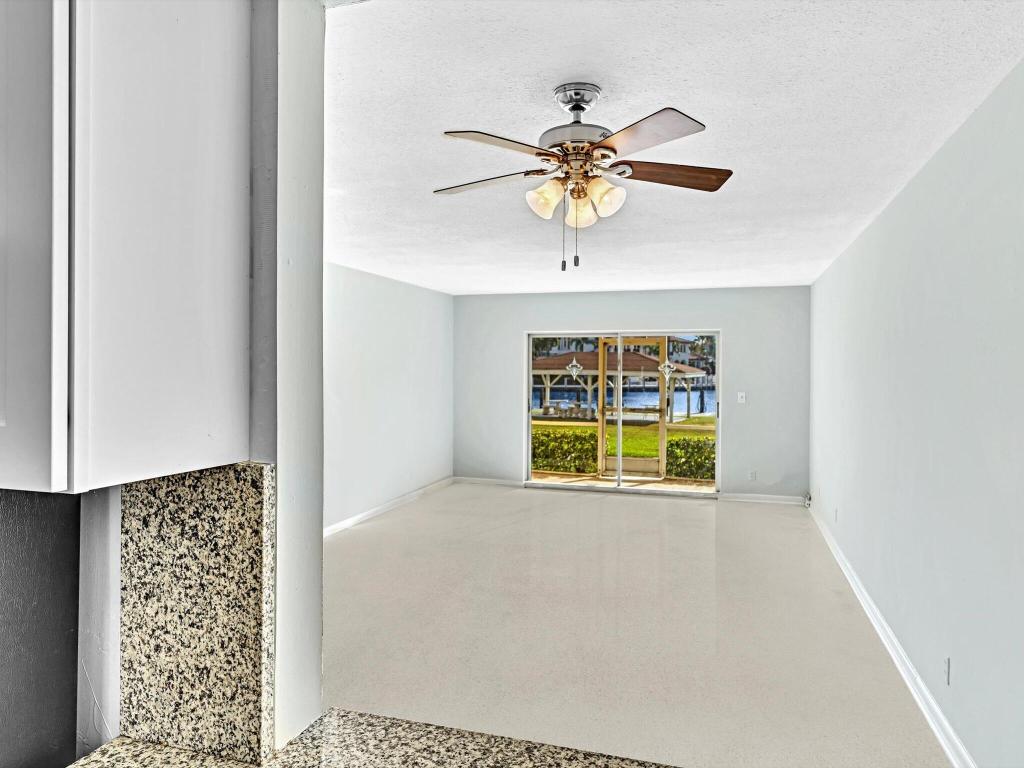 230 N Federal Highway 102