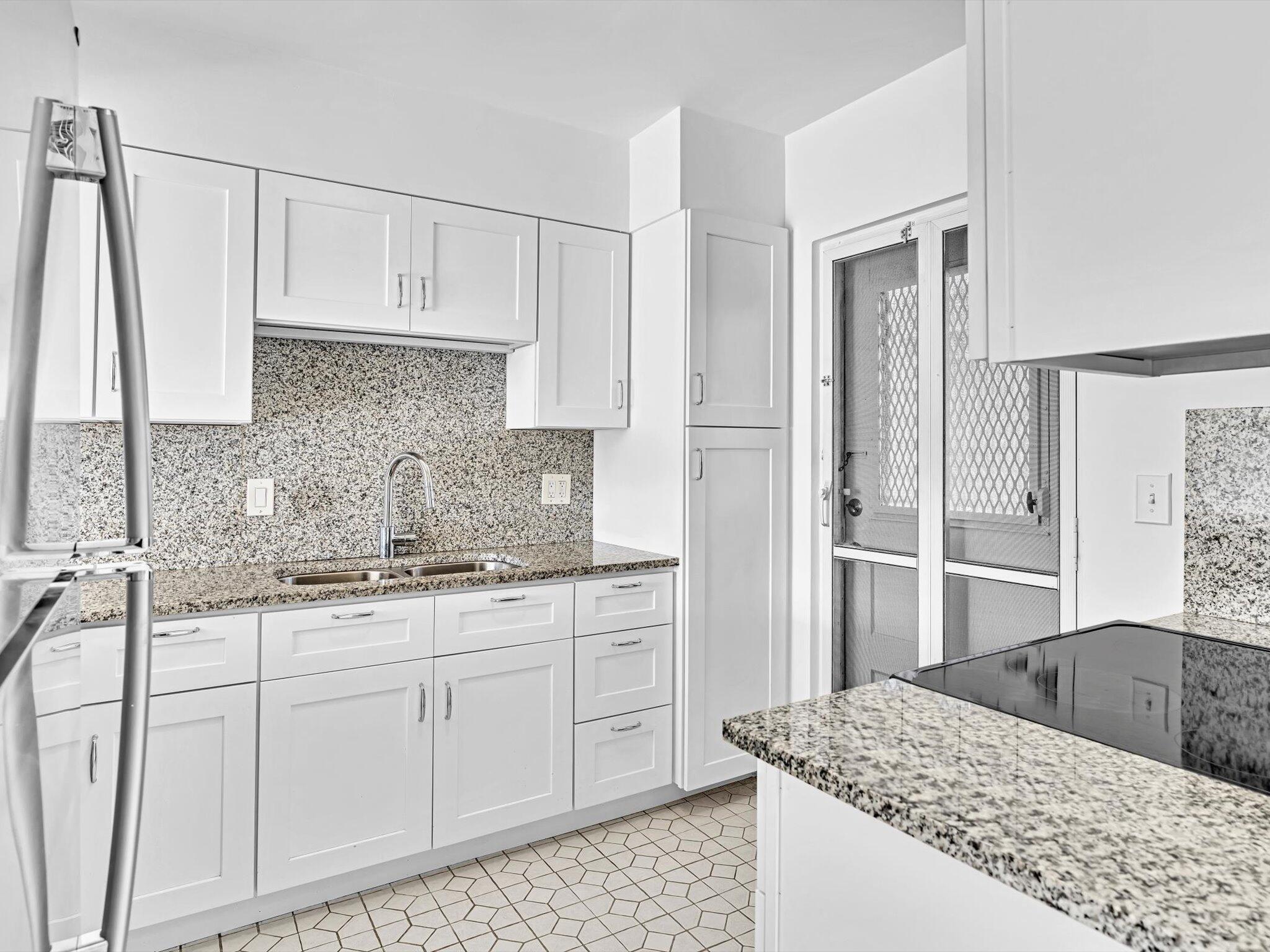 230 N Federal Highway 102