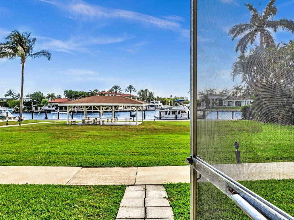 230 N Federal Highway 102