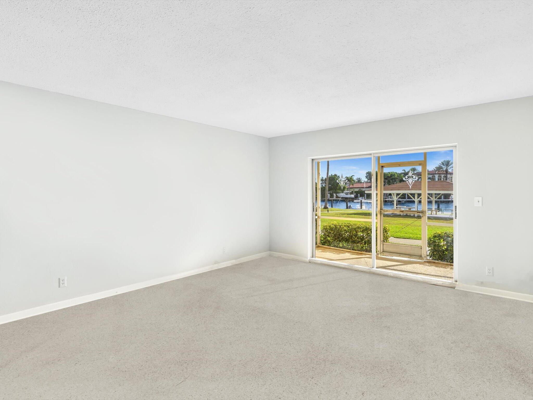 230 N Federal Highway 102