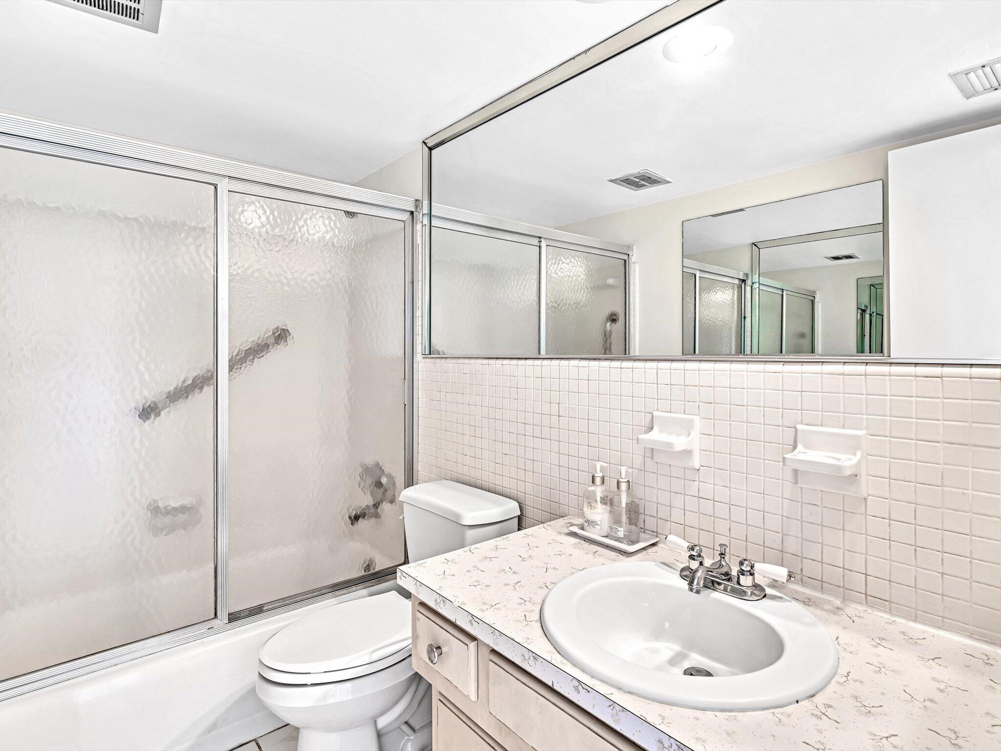 230 N Federal Highway 102