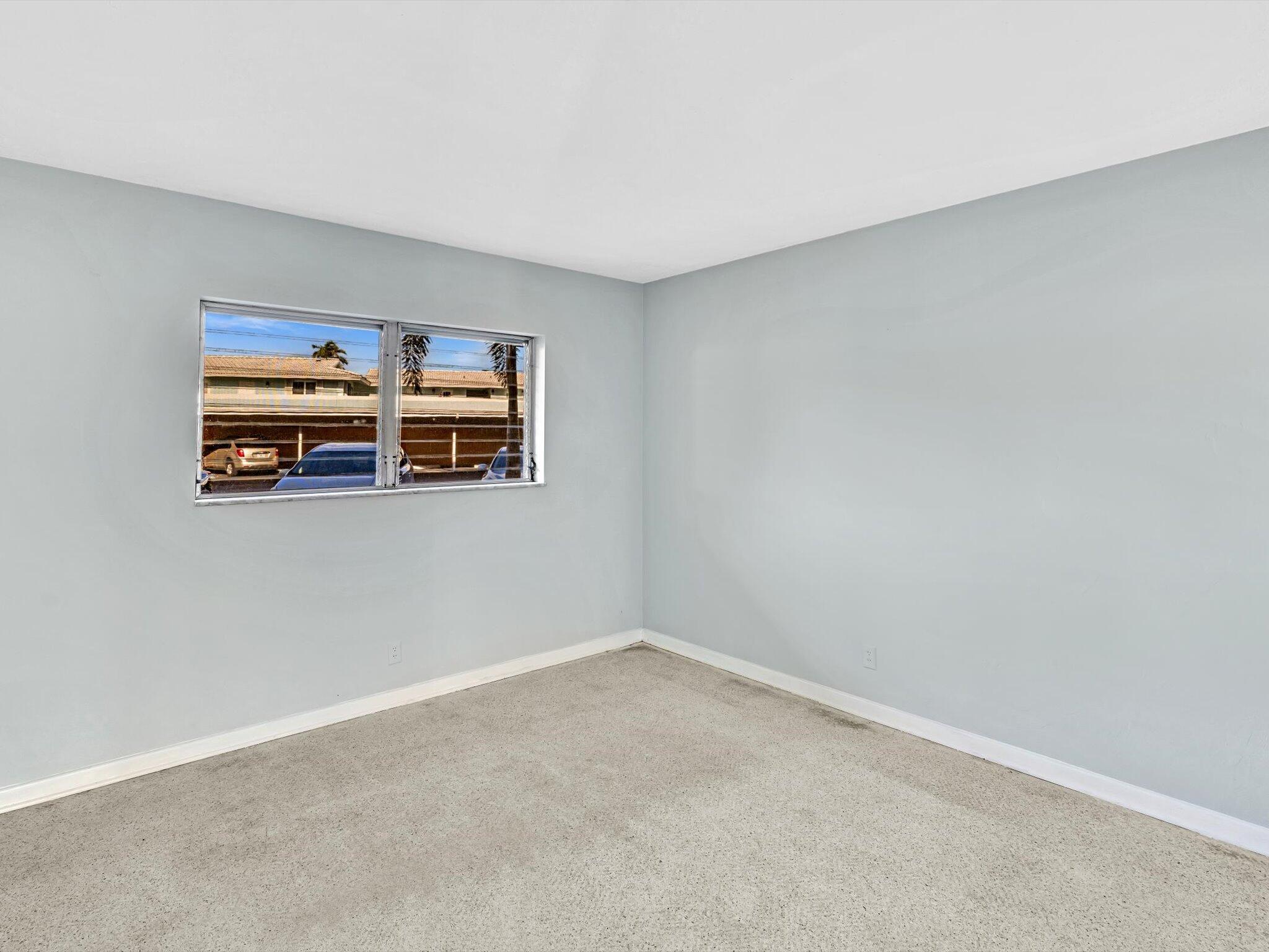 230 N Federal Highway 102