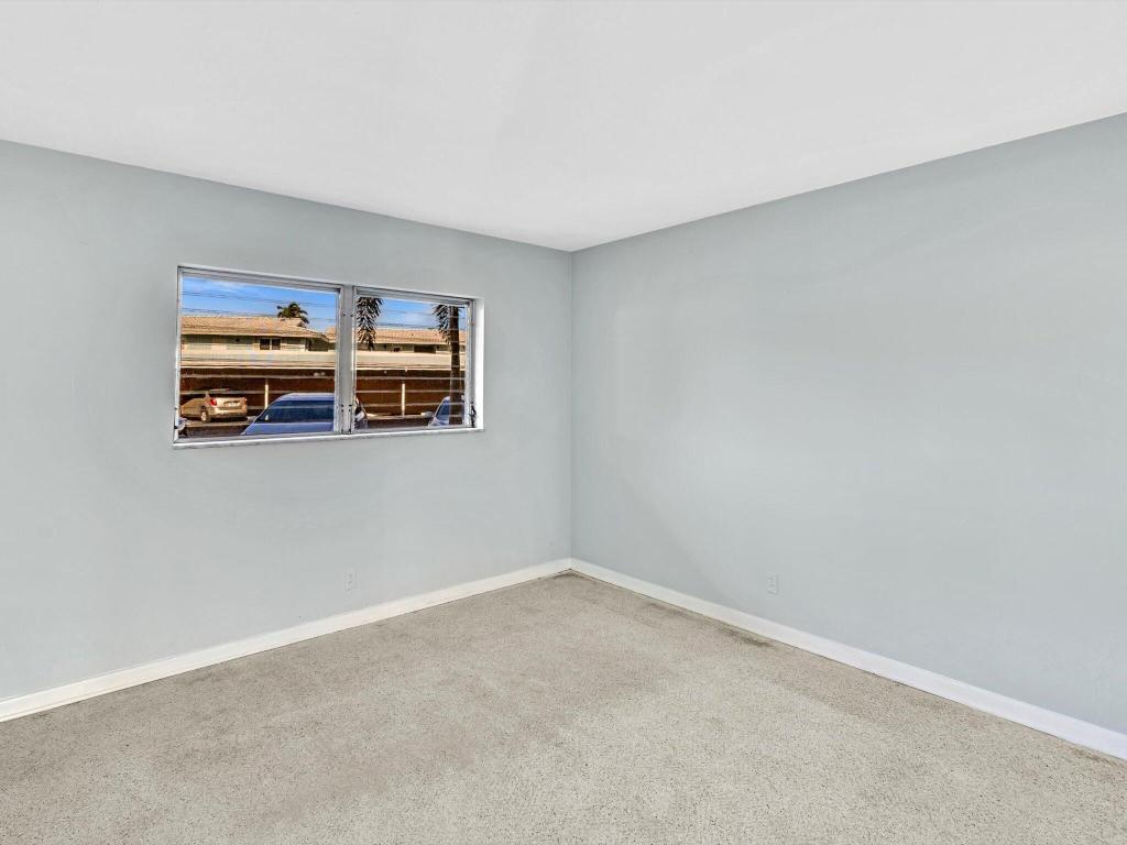 230 N Federal Highway 102