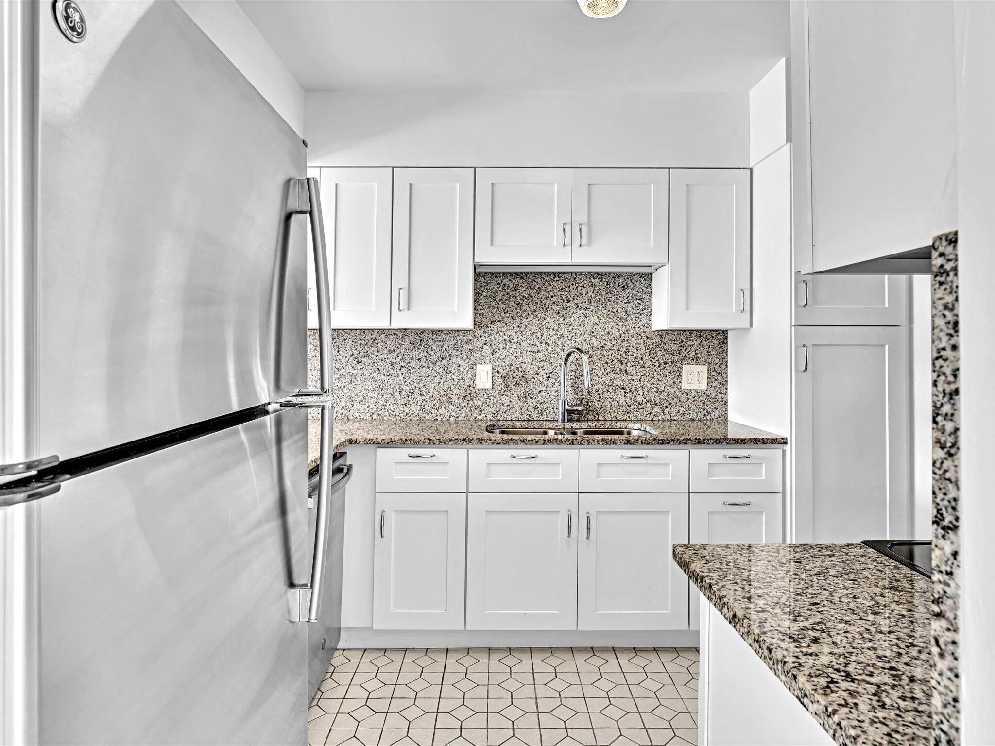 230 N Federal Highway 102