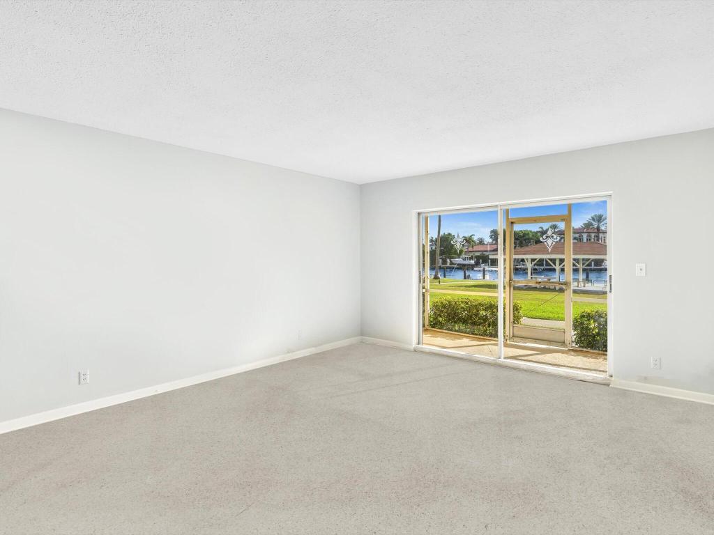 230 N Federal Highway 102