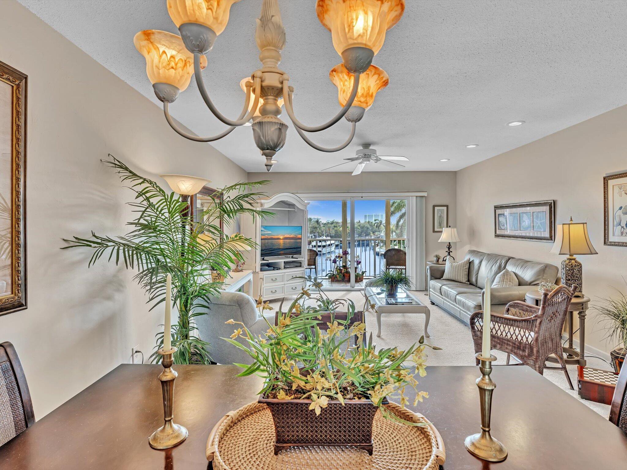 230 N Federal Highway 401